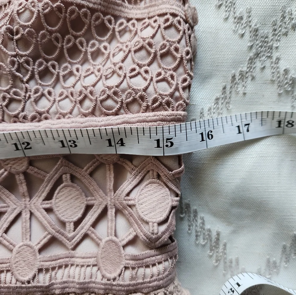 SAYLOR Dusty‎ Rose Mixed Lace Midi Dress Adjustable Straps Size M - Picture 6 of 8